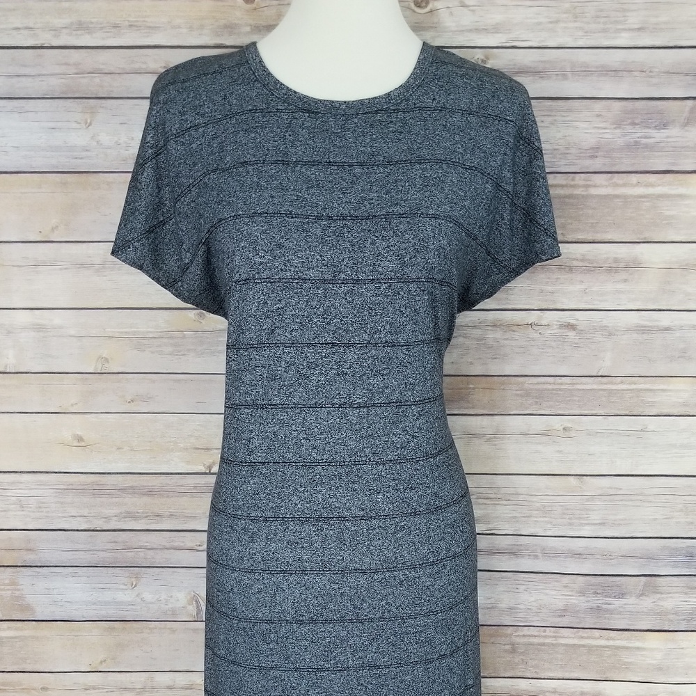 🦄 NWOT L Gray & Black LuLaRoe Maria 🦄- Unicorn!